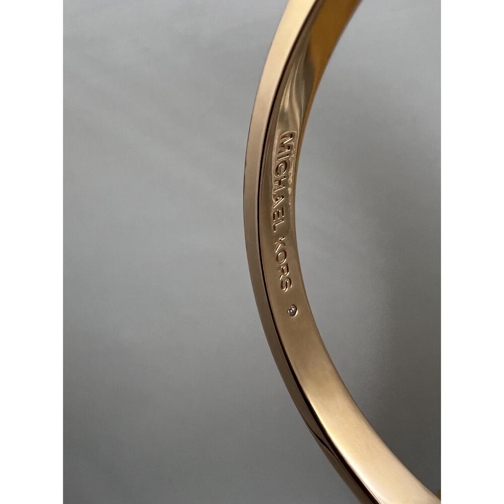 Michael Kors One Size Rose Gold-Tone Bangle Pavé Lock Charm Hinged Chic Modern - Picture 3 of 8